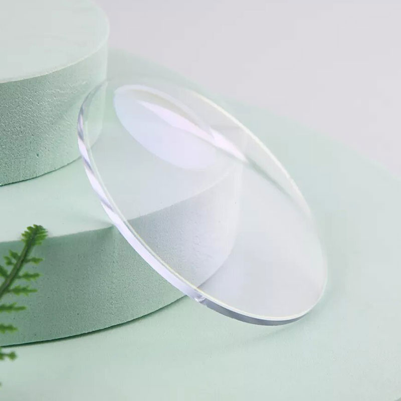 1.499 لنز دو کانونی گرد بالا