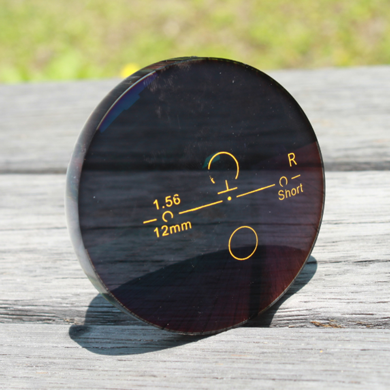 1.56 لنز فتوکرومیک پروگرسیو HMCSHMC