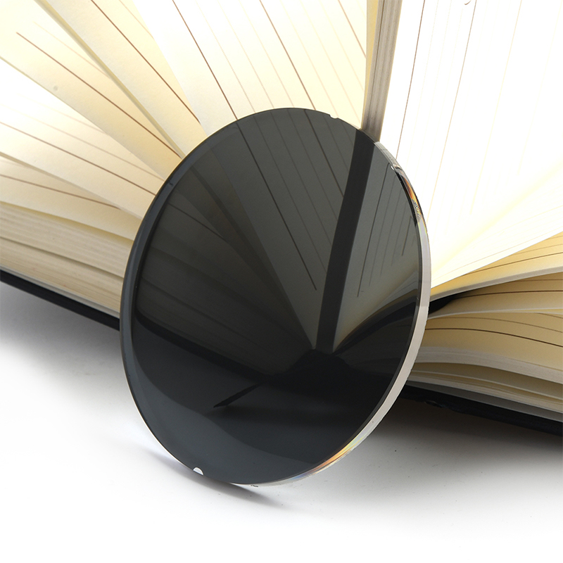 1.56 لنز پلاریزه