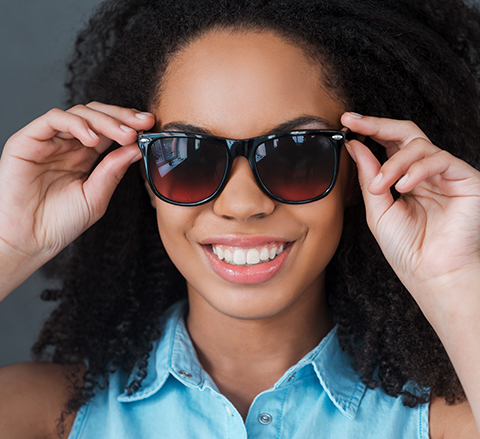 لنزهای فتوکرومیک